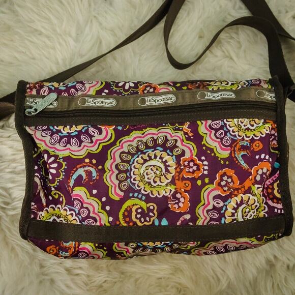 Le SportSac Kacey 3 Zipper Crossbody Paisley Print Zip Top Shoulder Bag Handbag - Picture 4 of 8